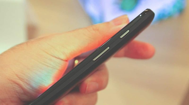 Tombol Power OPPO Rusak? Begini Cara Matikan HP Tanpa Tombol Sama Sekali!