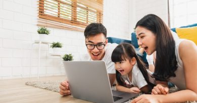 Kemenko PMK : Aplikasi Pengasuhan Digital Solusi untuk Keluarga Indonesia
